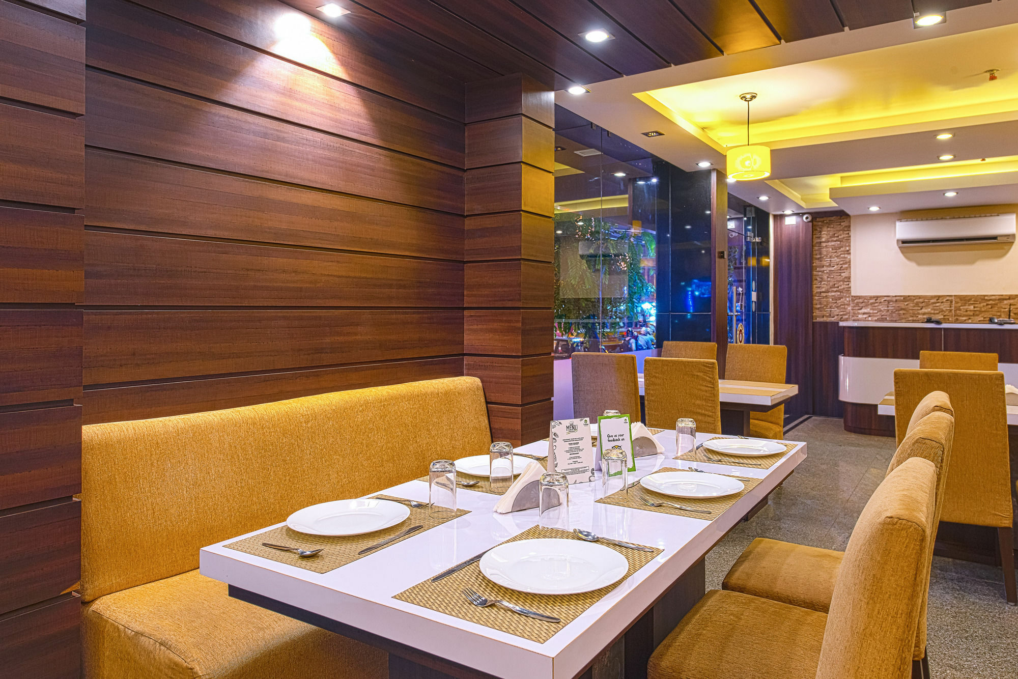 Treebo Globe International Hotel Kolkata Ngoại thất bức ảnh